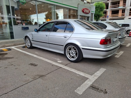 BMW 530 Е39 3.0д