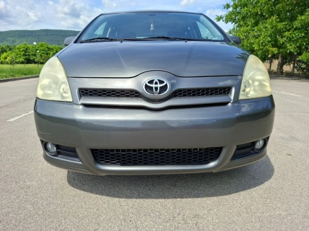 Toyota Corolla Verso 1.8 VVT-I LPG