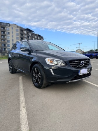Volvo XC 60 2.4 D4 Momentum