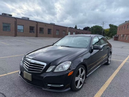 Mercedes-Benz E 350 * CARFAX *