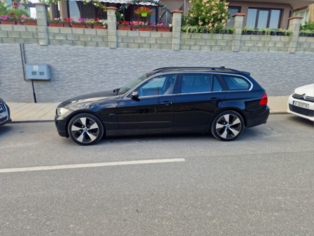 BMW 330 330