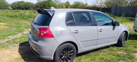 VW Golf 1.9