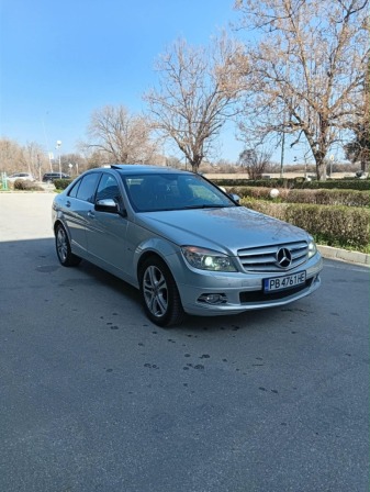 Mercedes-Benz C 220