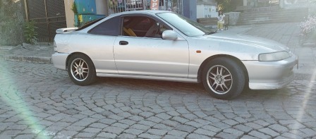 Honda Integra 1.6 автомат газ
