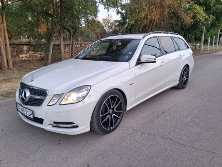 Mercedes-Benz E 220 2.2 CDI