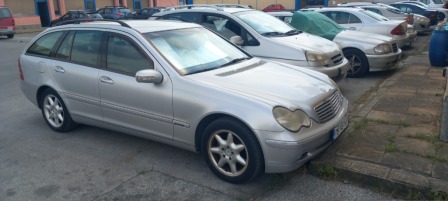 Mercedes-Benz C 220