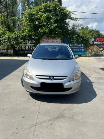 Peugeot 307 1.6i