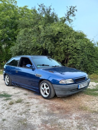 Opel Astra 2.0