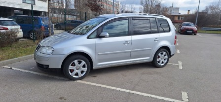 VW Touran 2.0 FSI