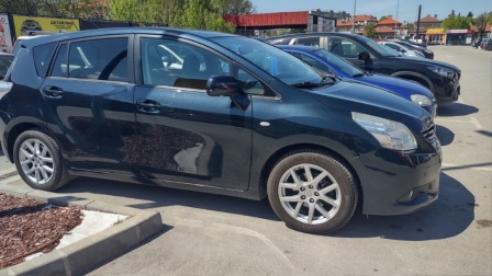 Toyota Verso 1.8 ГАЗ