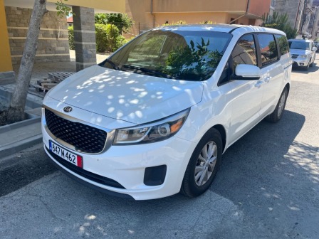 Kia Sedona 3.3