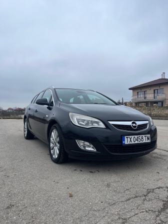 Opel Astra J 1.7 cdti 110k