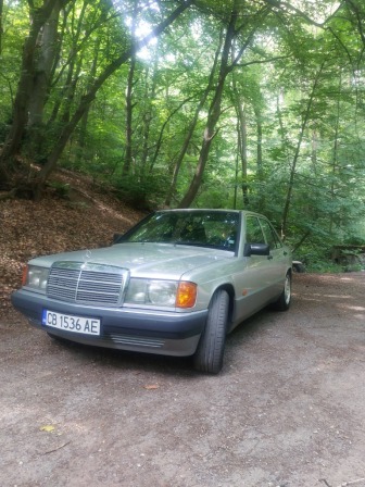 Mercedes-Benz 190 1.8
