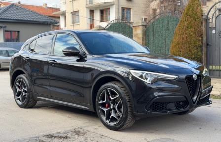 Alfa Romeo Stelvio VELOCE Q4