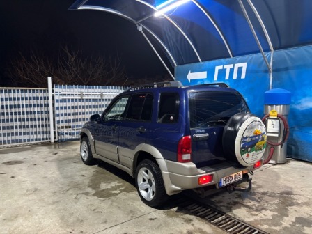 Suzuki Grand Vitara 2.5 бензин