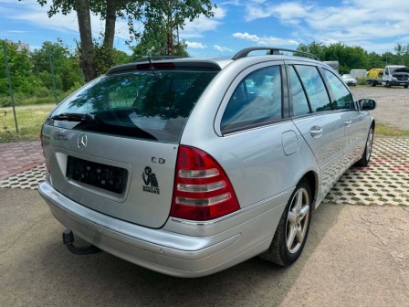 Mercedes-Benz C 220 CDI 150kc