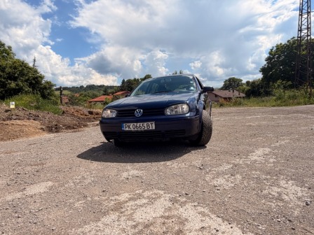 VW Golf 1.9