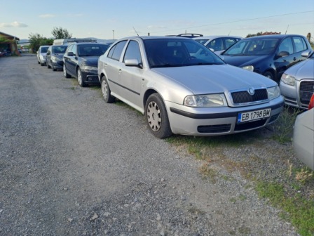 Skoda Octavia 1.6i+ГАЗ