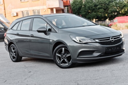 Opel Astra 1.6CDTi-NAVI