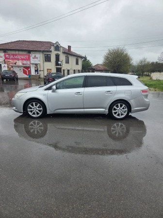 Toyota Avensis 2.2 D-cat