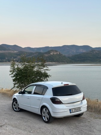 Opel Astra 1.7