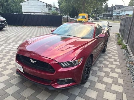 Ford Mustang * GT * CARFAX *