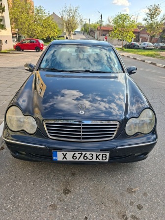 Mercedes-Benz C 220 2,2 cdi