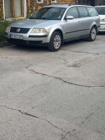 VW Passat 2.0 i