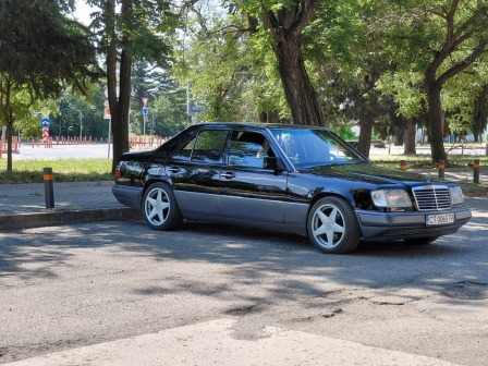 Mercedes-Benz E 320 Sportline