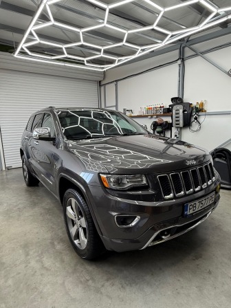 Jeep Grand Cherokee 5.7 HEMI