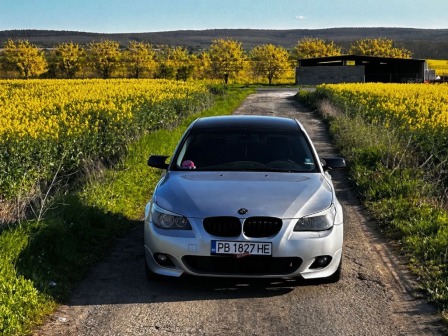 BMW 525