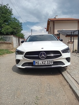 Mercedes-Benz CLA 180