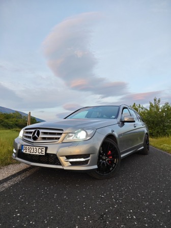 Mercedes-Benz C 350 AMG/265к.с