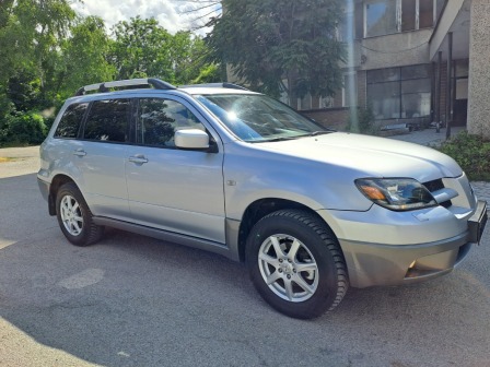 Mitsubishi Outlander 2.0i 4x4