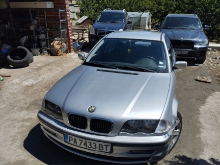 BMW 320