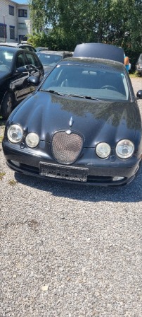 Jaguar S Type 4.2 i V8