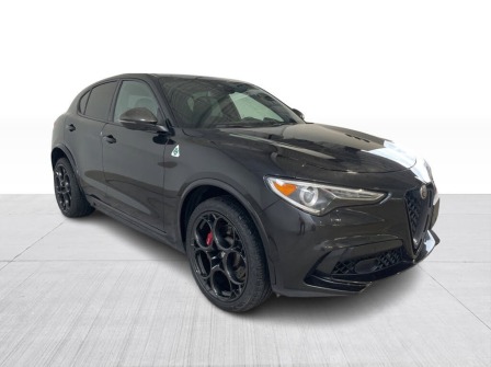 Alfa Romeo Stelvio QUADROFOGLIO