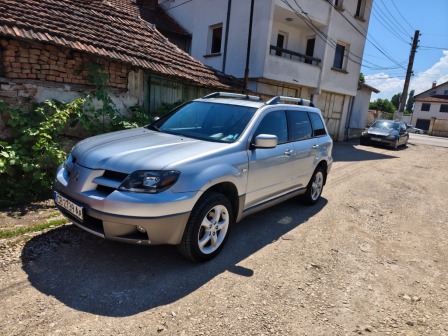 Mitsubishi Outlander 2.0i