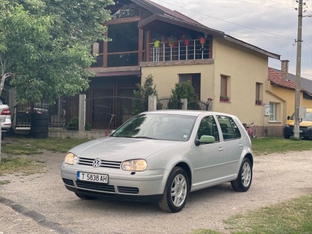 VW Golf 1.4i