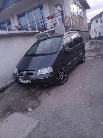 VW Sharan