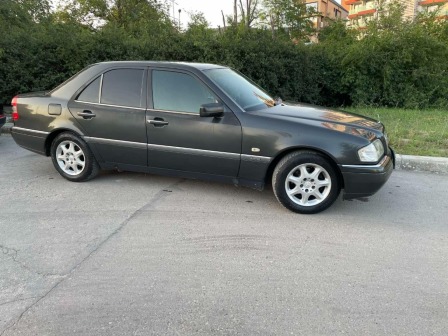 Mercedes-Benz C 180 1.8