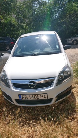 Opel Zafira 1.6 бензин