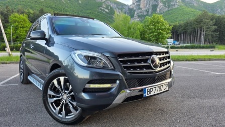 Mercedes-Benz ML 400