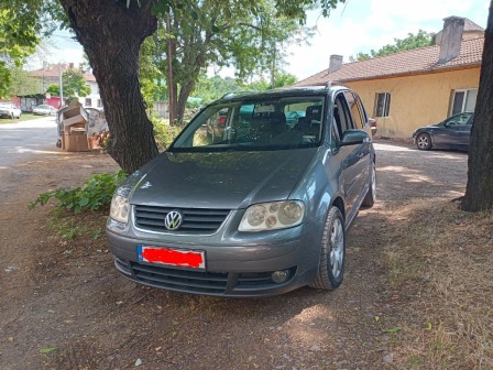 VW Touran Fsi