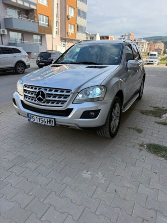 Mercedes-Benz ML 320 320