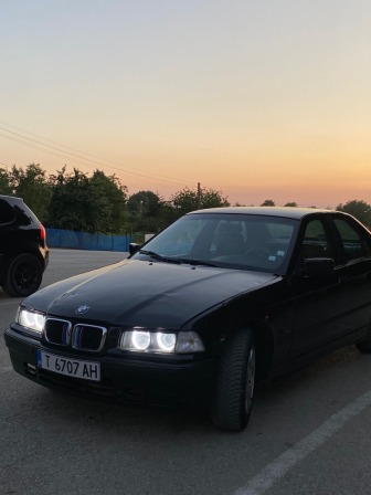 BMW 318 1.8i