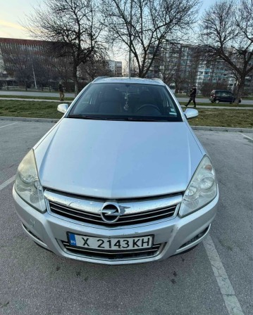 Opel Astra 1.6 cdti
