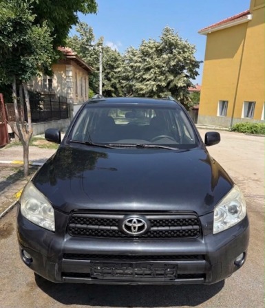 Toyota RAV 4 2.2 136