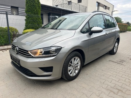 VW Golf Sportsvan TDI-110k.c