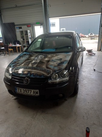 VW Golf 2.0tdi